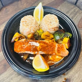Hibachi Grilled Salmon Bowl